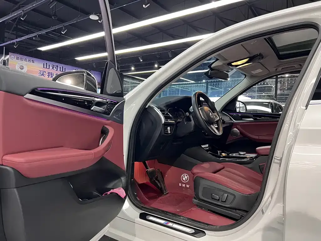 BMW iX3 2025 из CN, фото 7