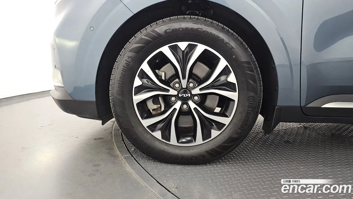 Kia Carnival 2023 из KR, фото 7