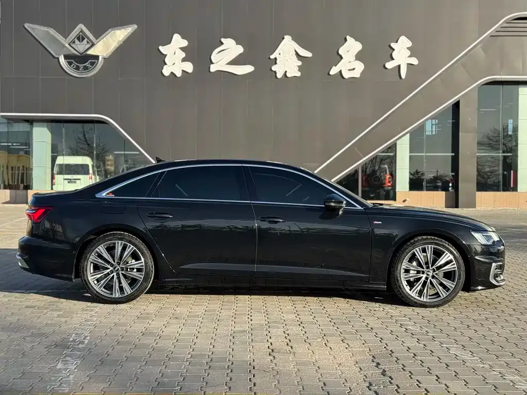 Audi A6L 2025 из CN, фото 6