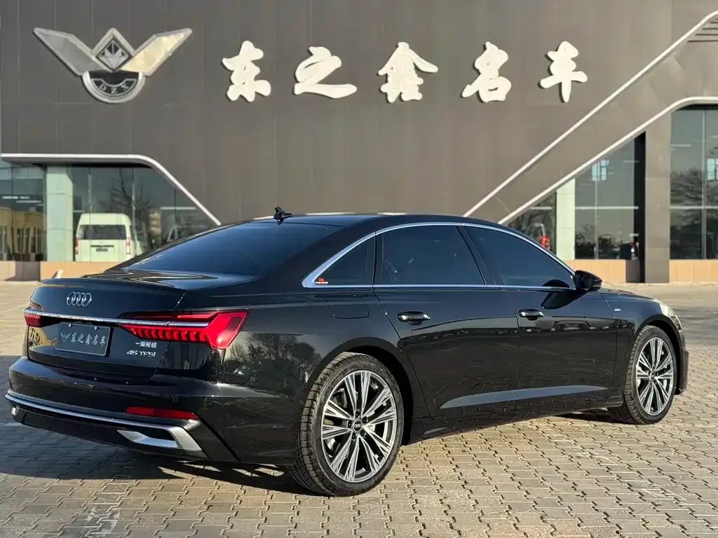 Audi A6L 2025 из CN, фото 2