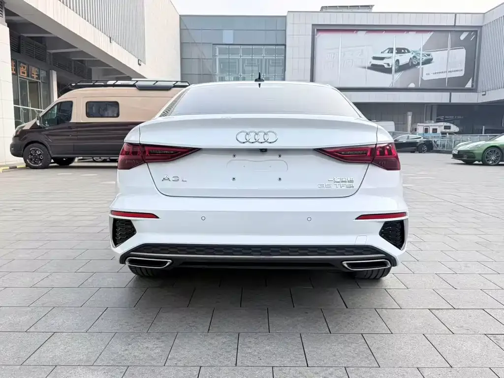 Audi A3 2023 из CN, фото 5