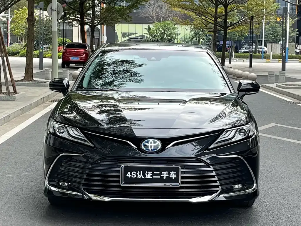 Toyota Camry 2023 из CN, фото 5