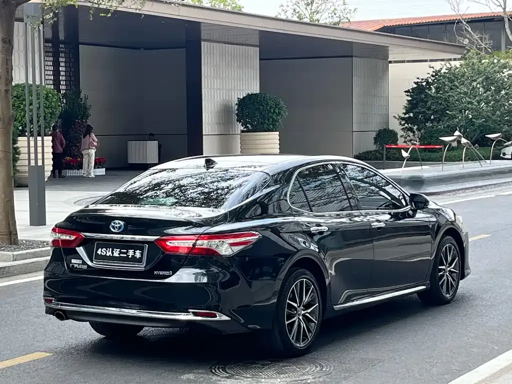 Toyota Camry 2023 из CN, фото 6