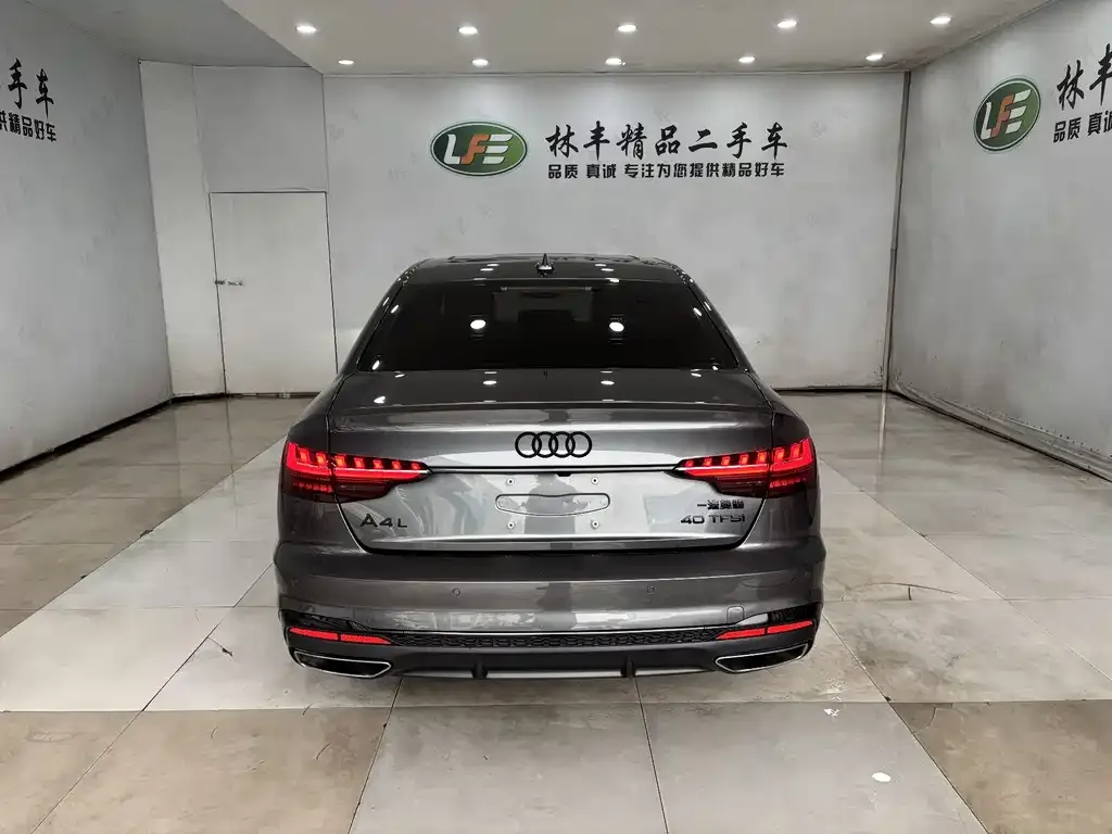 Audi A4L 2024 из CN, фото 6