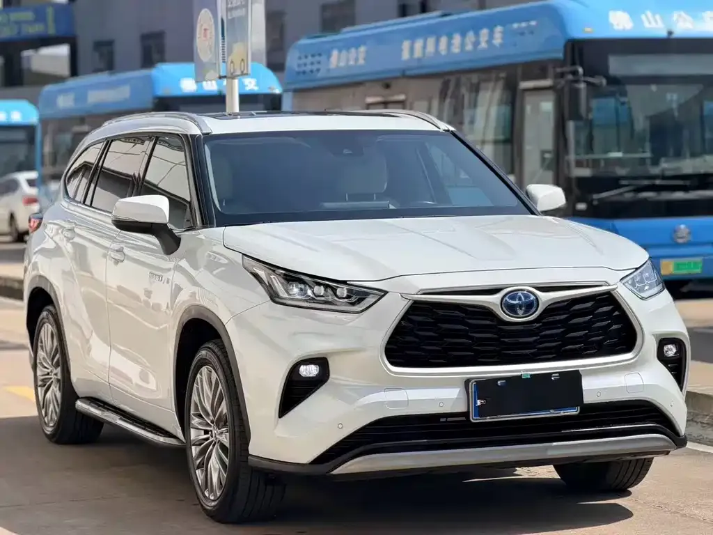 Toyota Highlander 2022 из CN, фото 6