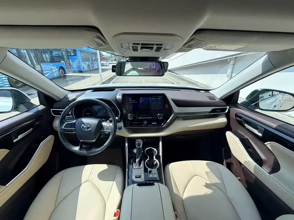 Toyota Highlander 2022 из CN, фото 3
