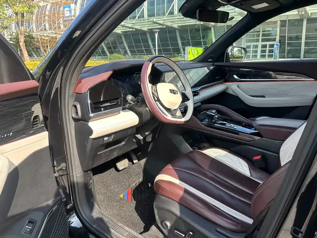 Geely Xingyue L 2021 из CN, фото 2