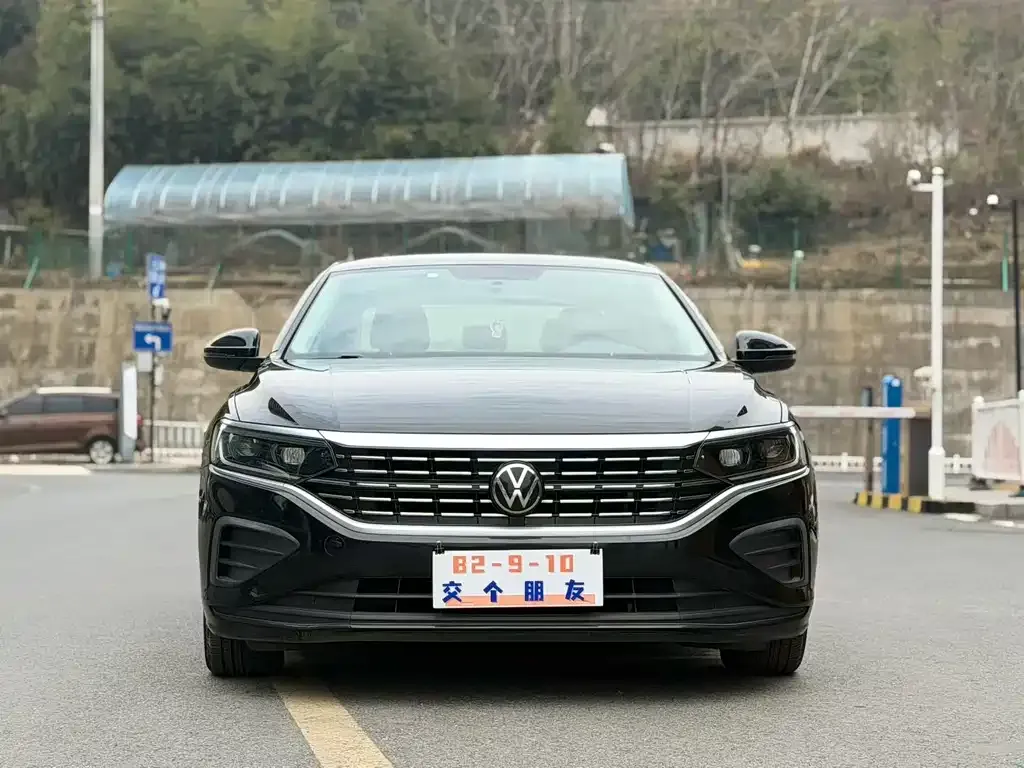 Volkswagen Passat 2023 из CN, фото 9