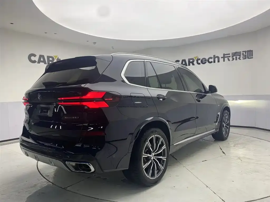 BMW X5 2024 из CN, фото 2