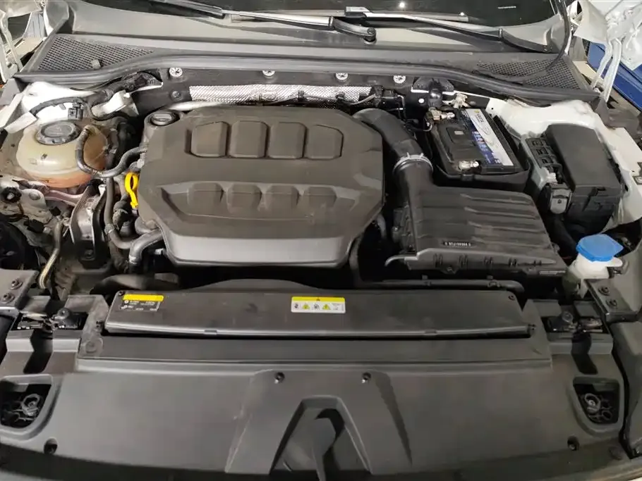 Volkswagen CC 2023 из CN, фото 7