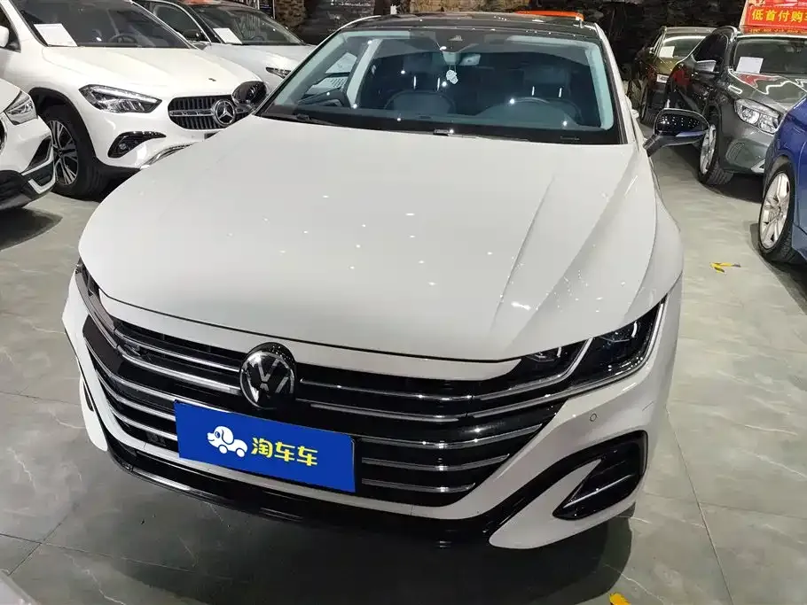 Volkswagen CC 2023 из CN, фото 3