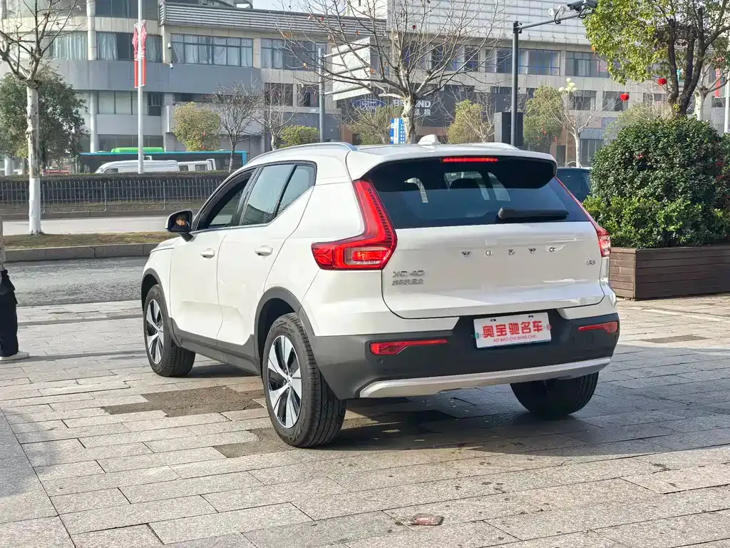 Volvo XC40 2025 из CN, фото 9