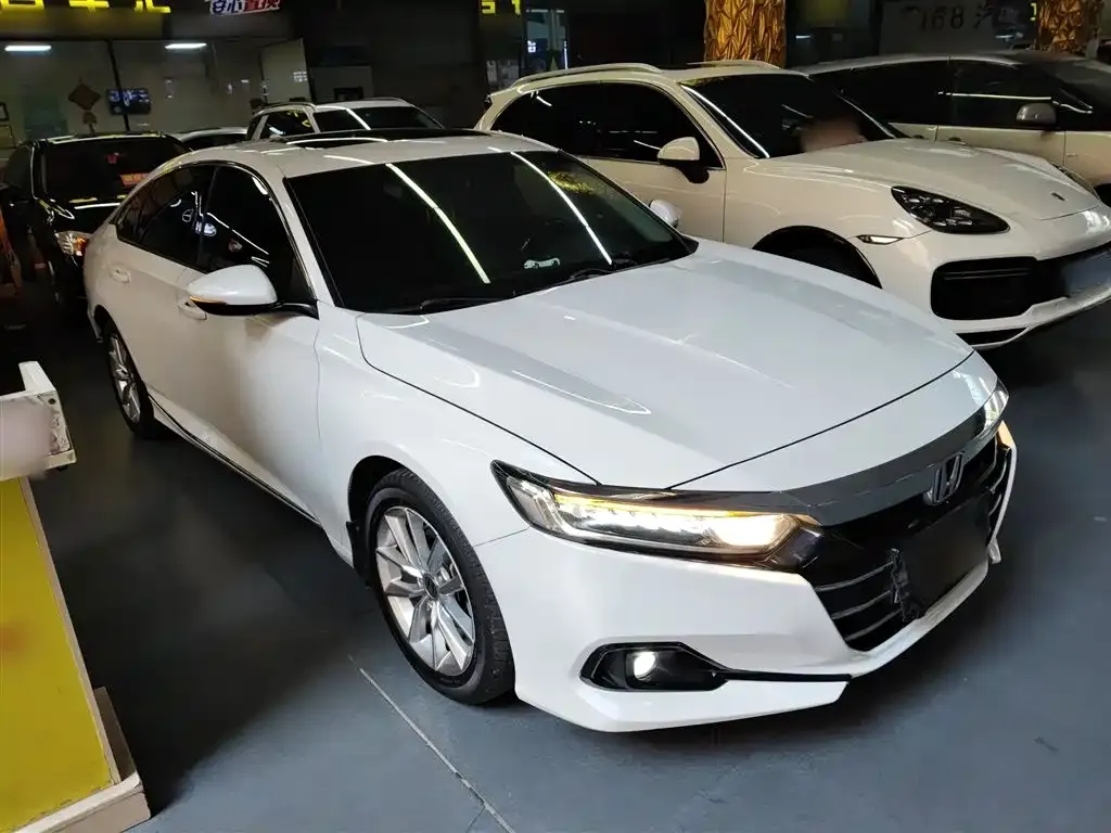 Honda Accord 2022 из CN, фото 9