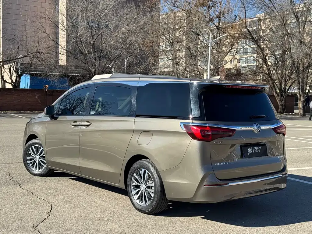 Buick GL8 2021 из CN, фото 7