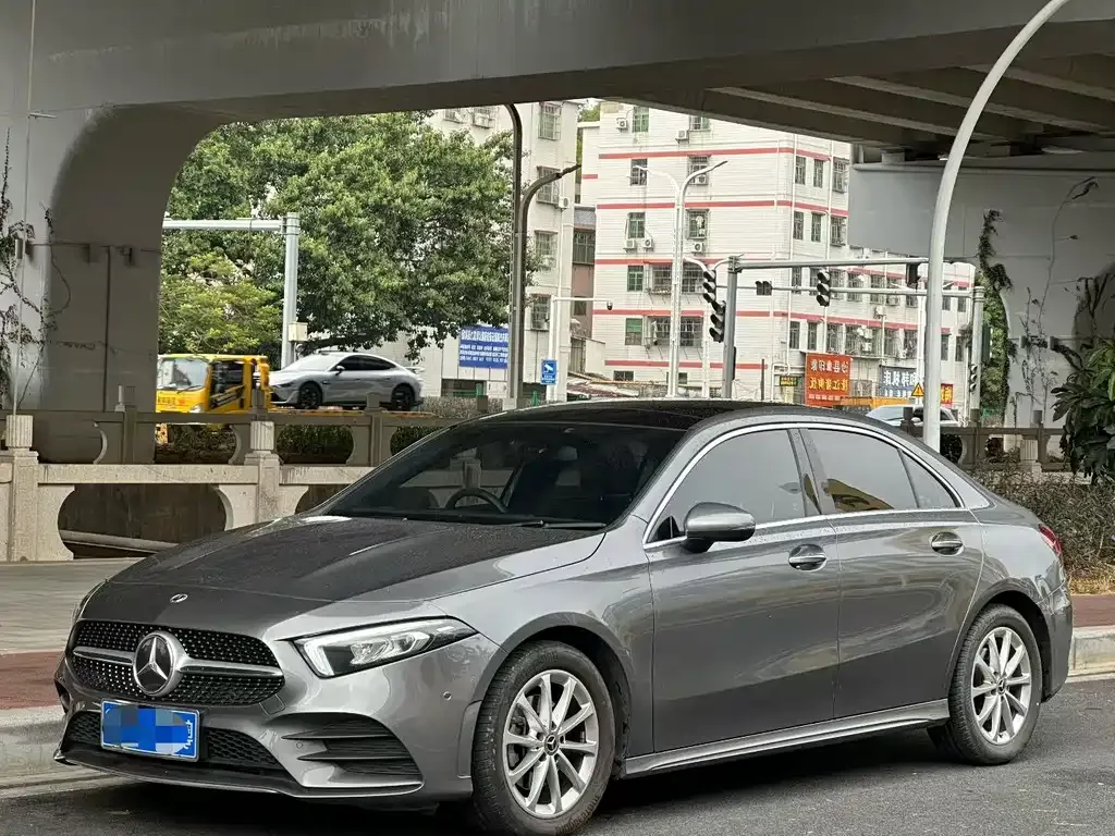 Mercedes-Benz A-Class 2023 из CN, фото 1