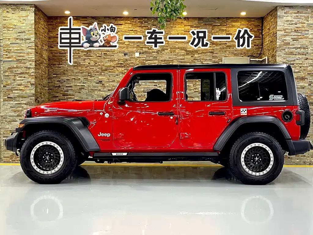 Jeep Wrangler 2022 из CN, фото 10