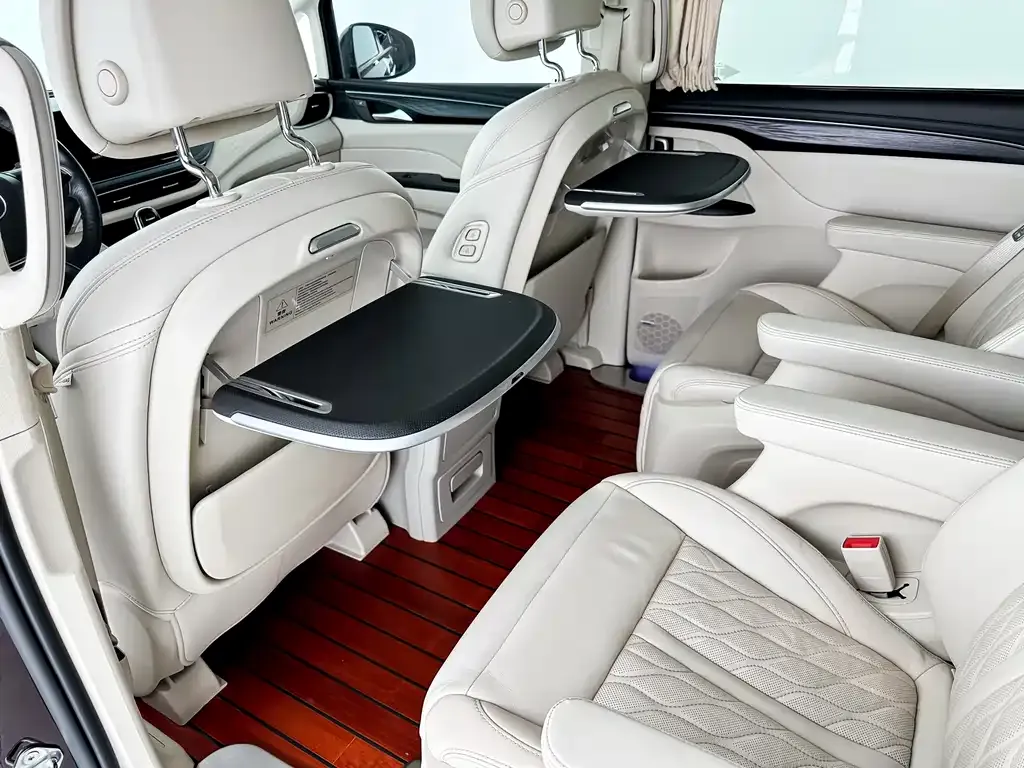 Buick GL8 2021 из CN, фото 7