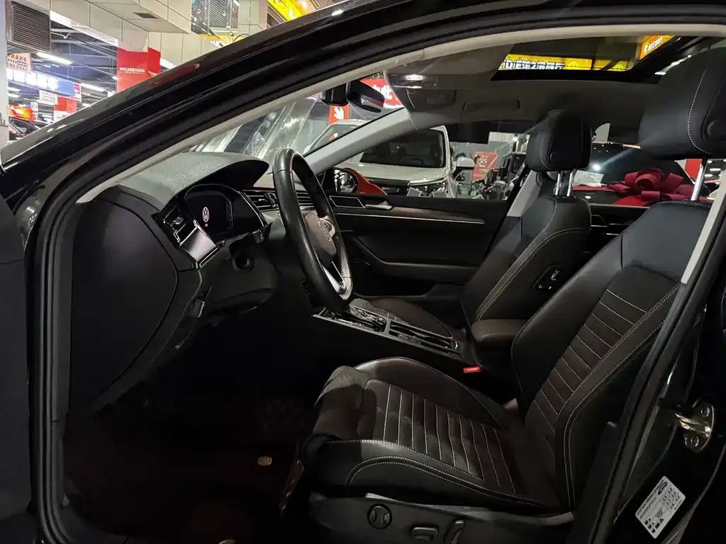 Volkswagen Magotan 2022 из CN, фото 8
