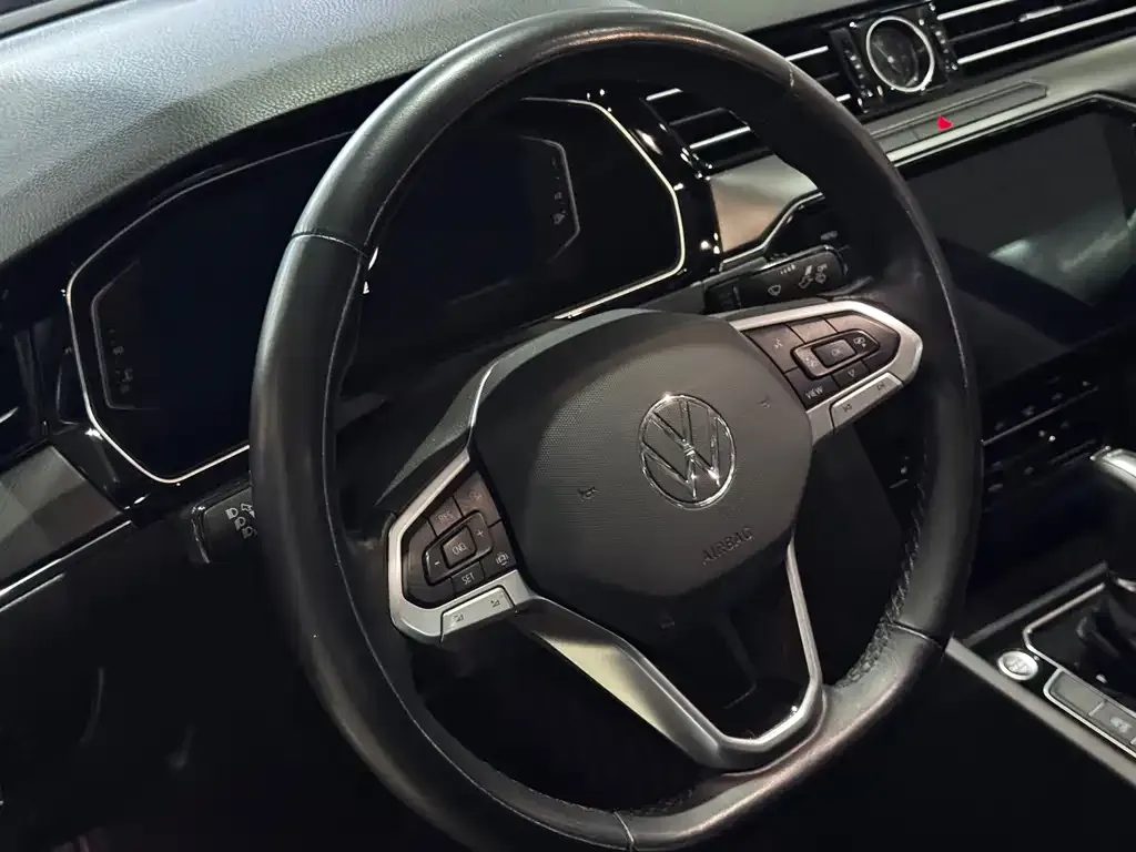 Volkswagen Magotan 2022 из CN, фото 7