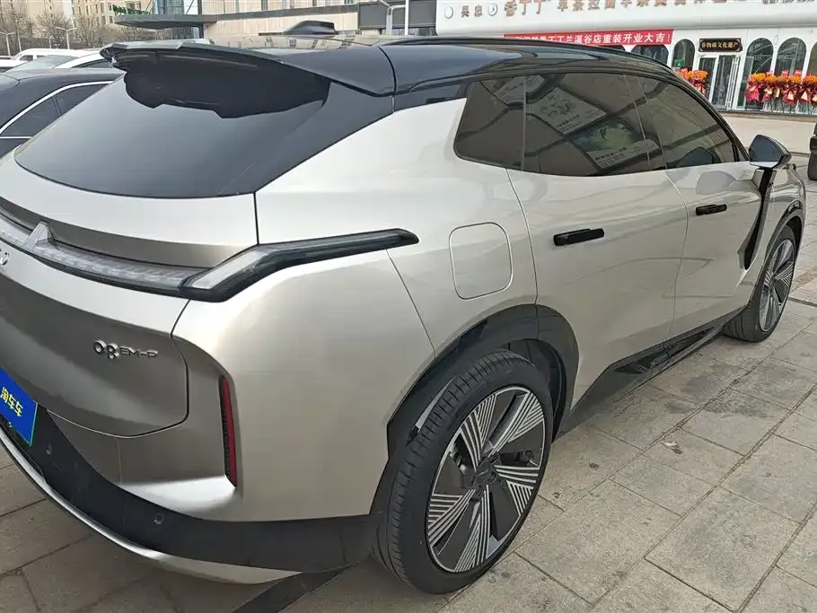 Lynk & Co 08 EM-P 2024 из CN, фото 7