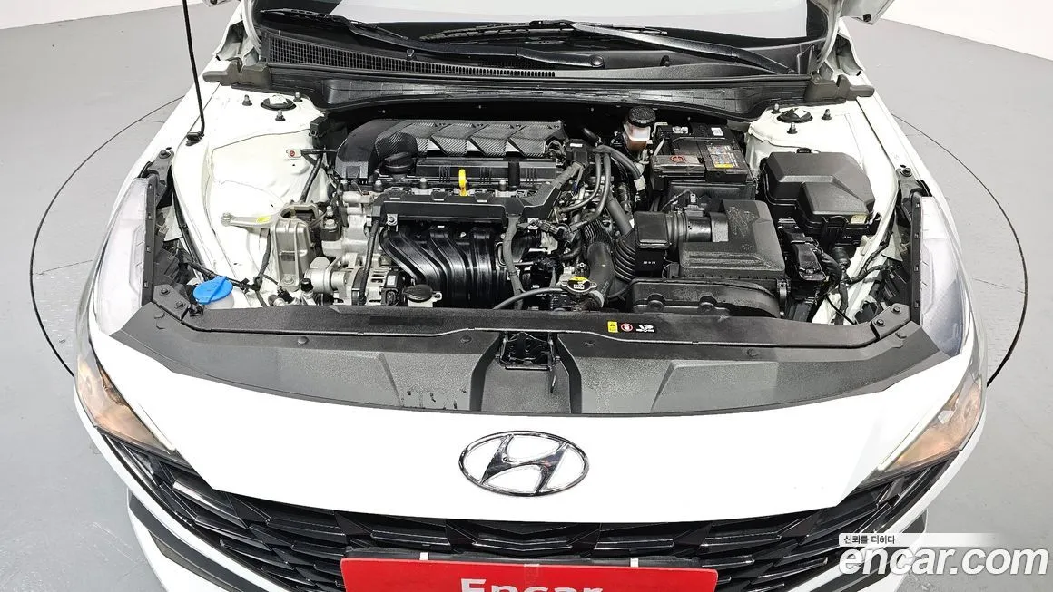 Hyundai AVANTE — фото 9