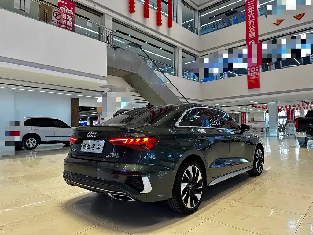 Audi A3 2023 из CN, фото 7