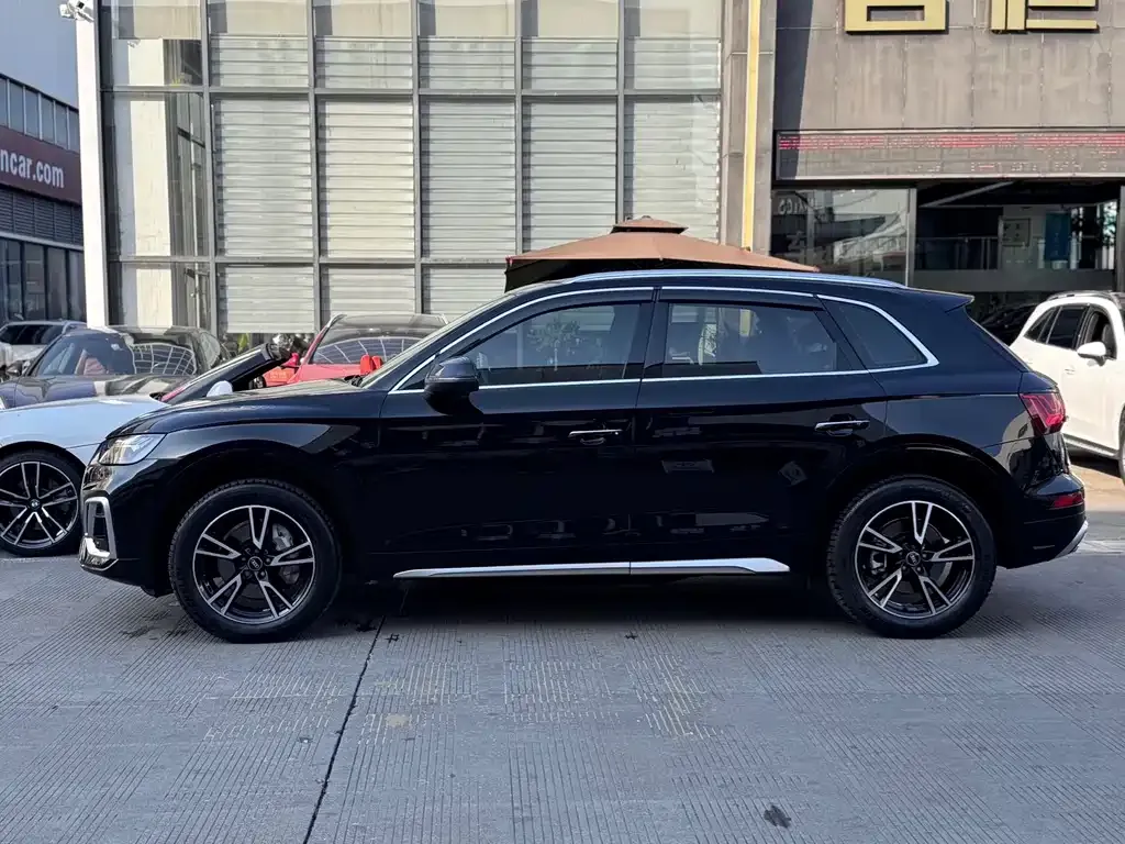 Audi Q5L 2024 из CN, фото 7