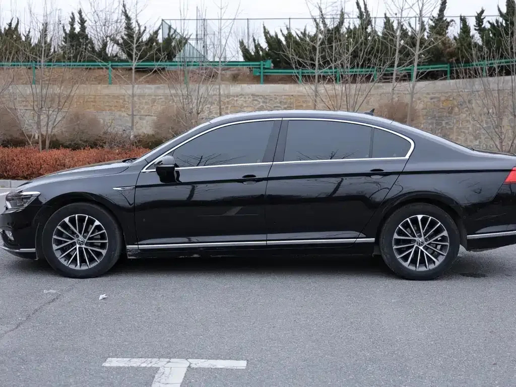 Volkswagen Magotan 2021 из CN, фото 10