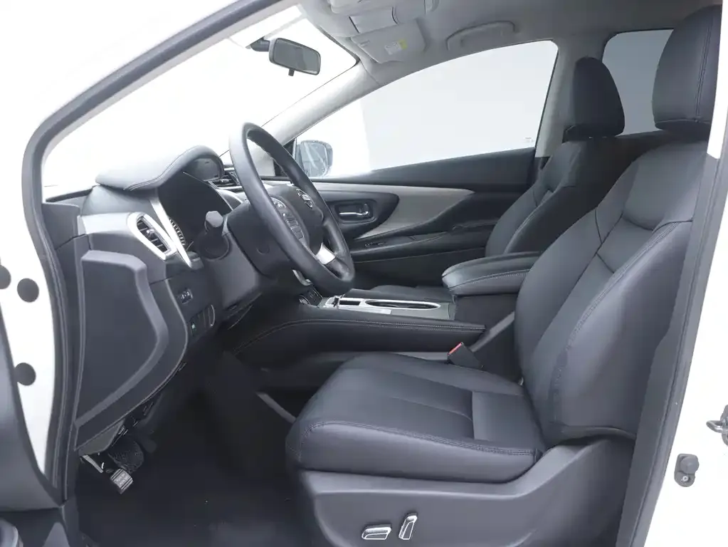 Nissan Murano 2023 из CN, фото 4