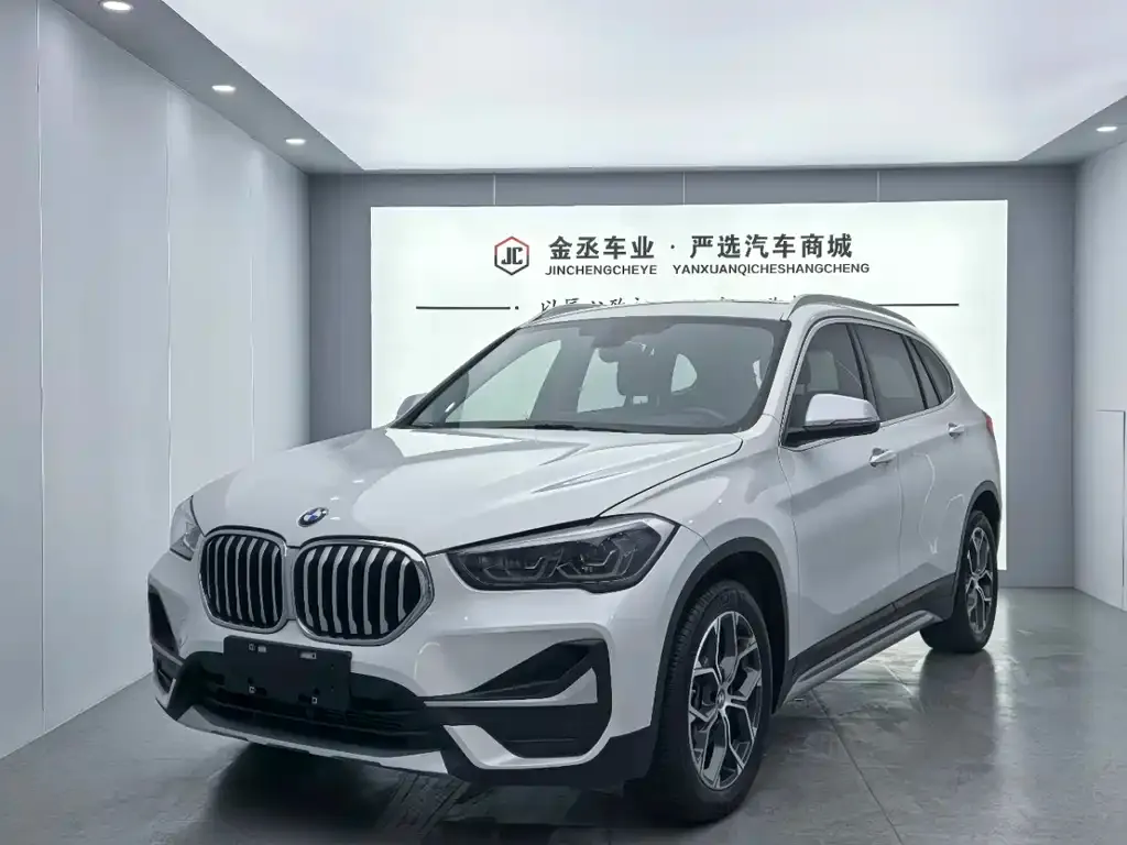 BMW X1 2022 из CN, фото 1