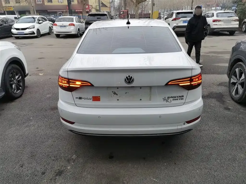 Volkswagen Sagitar 2022 из CN, фото 7