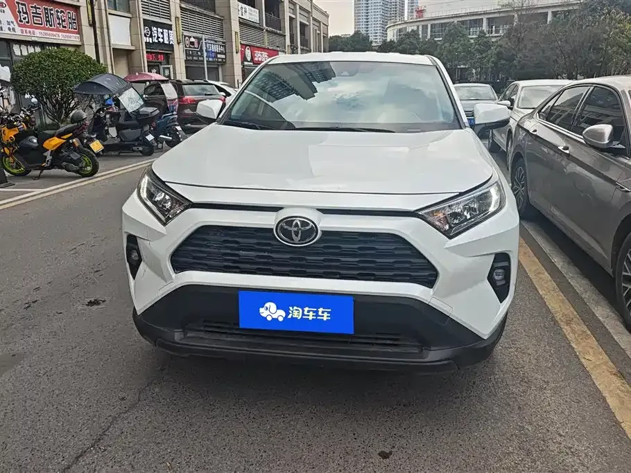 Toyota RAV4 2024 из CN, фото 7