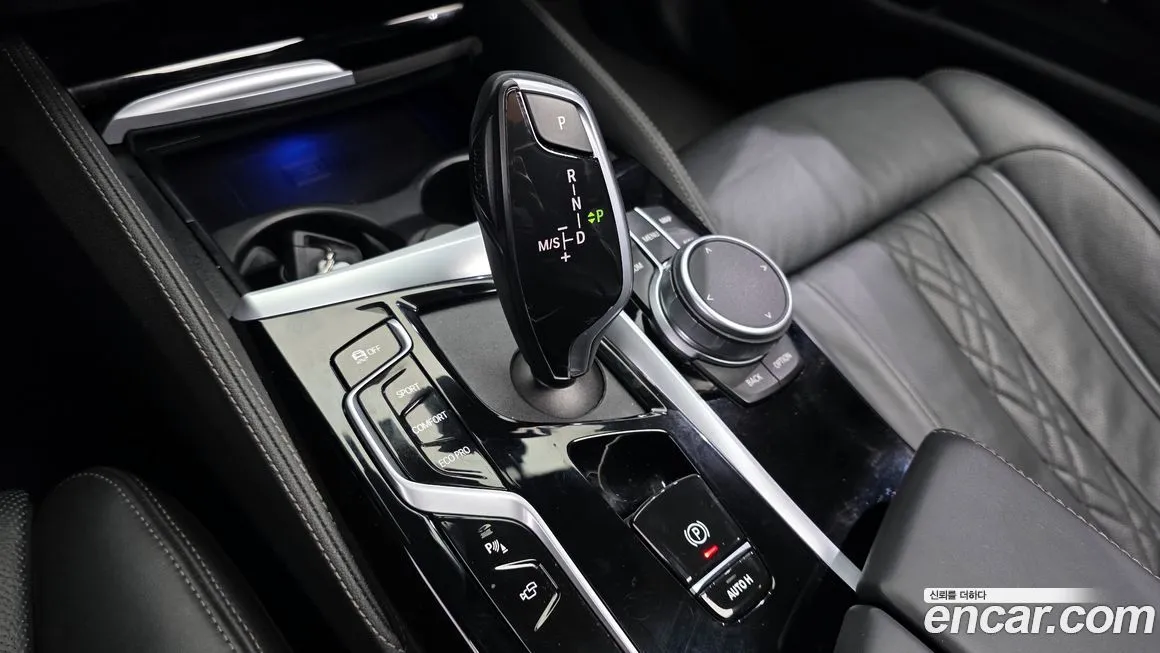 BMW 5-Series 2021 из KR, фото 9