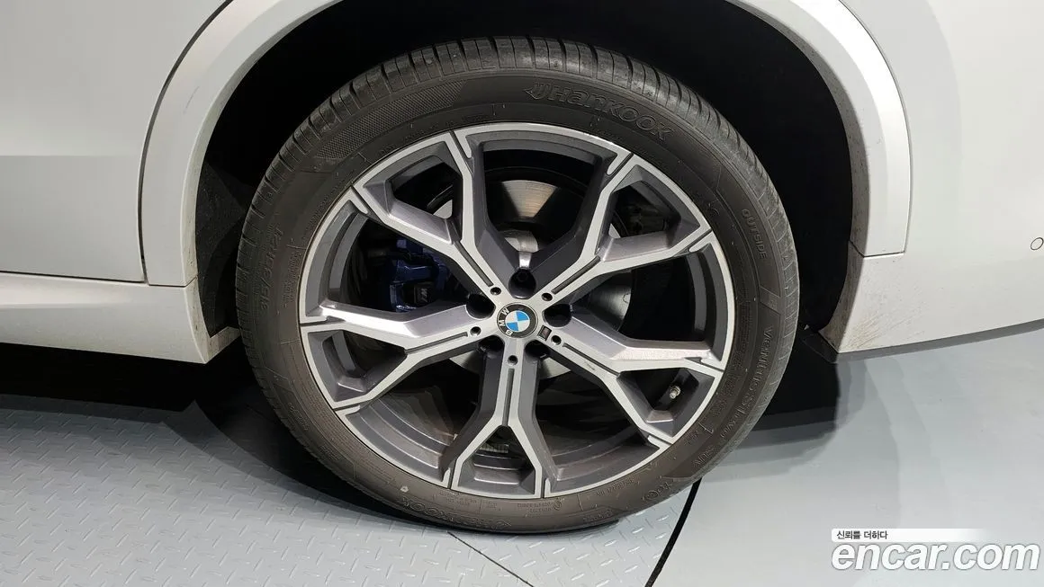 BMW X5 — фото 2