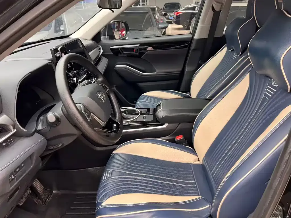 Toyota Highlander 2025 из CN, фото 4