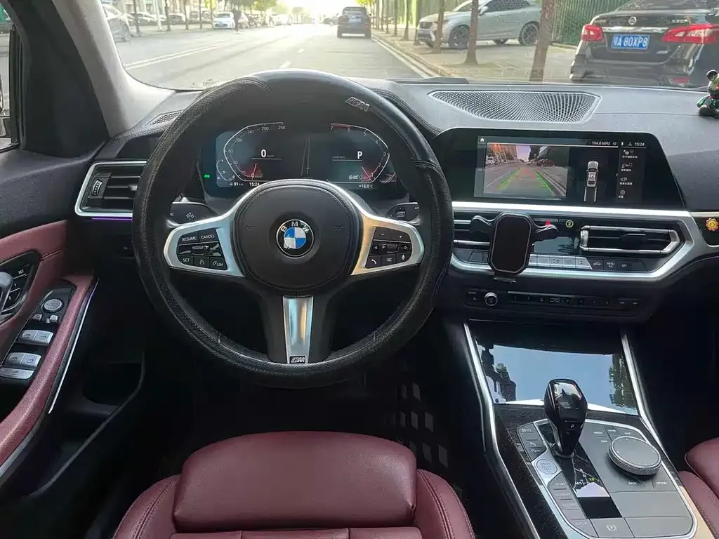 BMW 3 Series 2021 из CN, фото 3