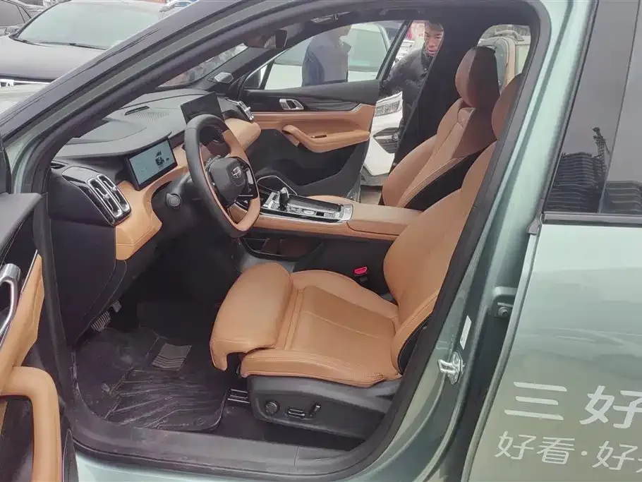 Geely Boyue L 2025 из CN, фото 4