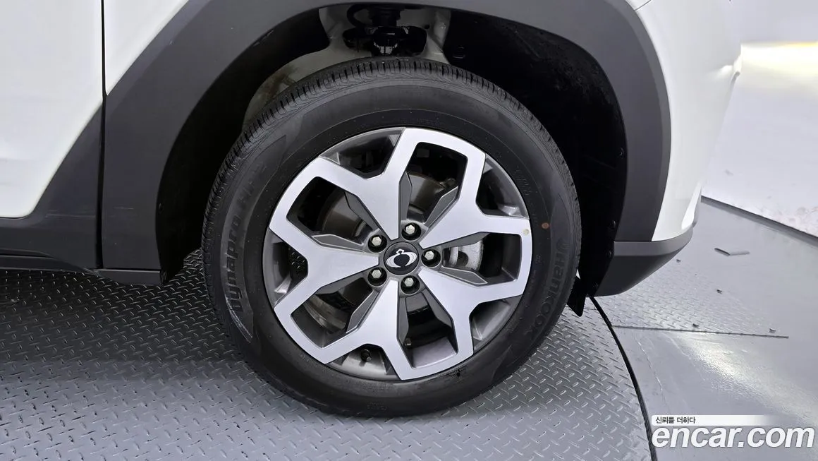 KG Mobility (Ssangyong) Torres — фото 8
