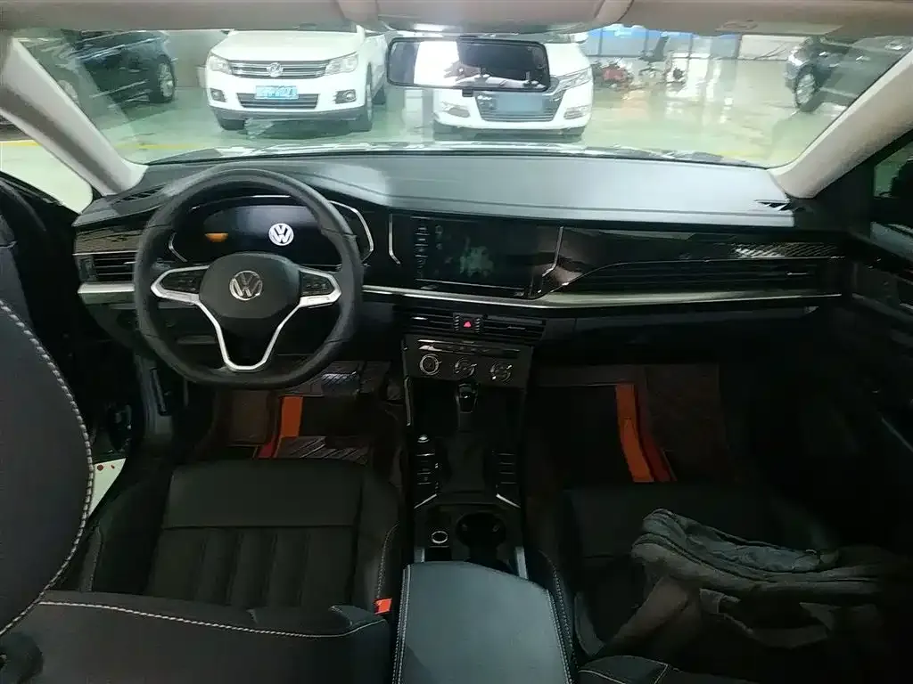 Volkswagen Passat 2023 из CN, фото 9