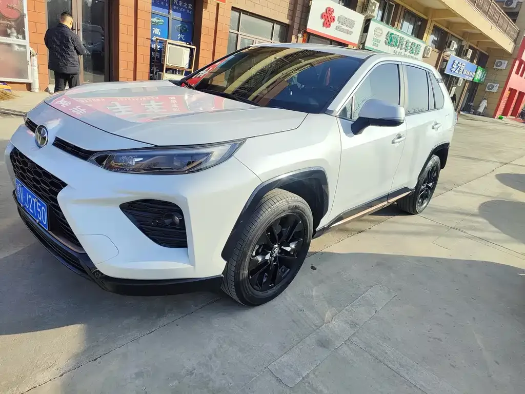 Toyota Wildlander 2023 из CN, фото 1