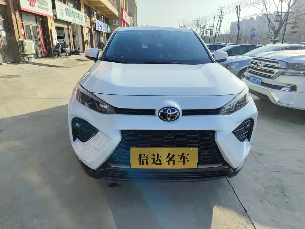 Toyota Wildlander 2023 из CN, фото 3