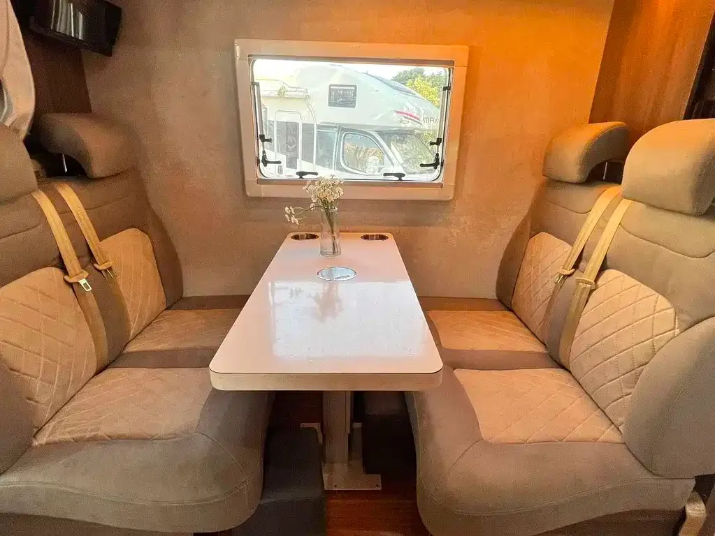 IVECO Ousheng 2023 из CN, фото 4