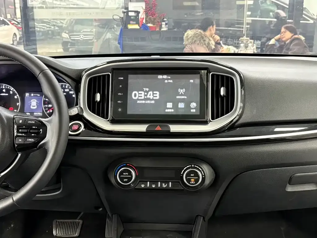 Kia KX1 2022 из CN, фото 9