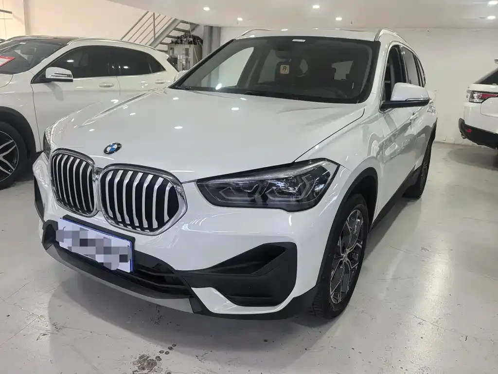 BMW X1 2021 из CN, фото 1