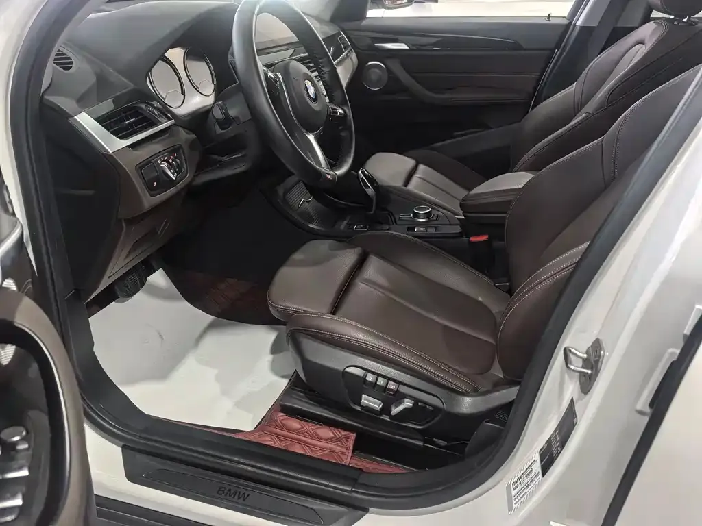 BMW X1 2021 из CN, фото 5