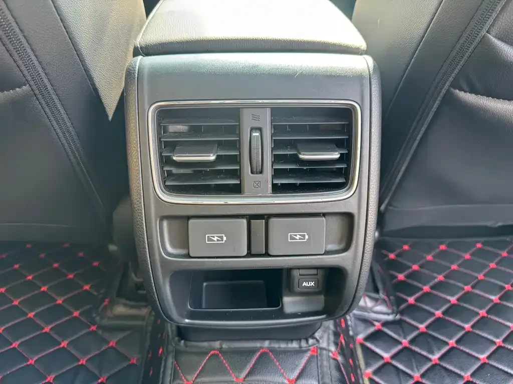 Honda Accord 2021 из CN, фото 10