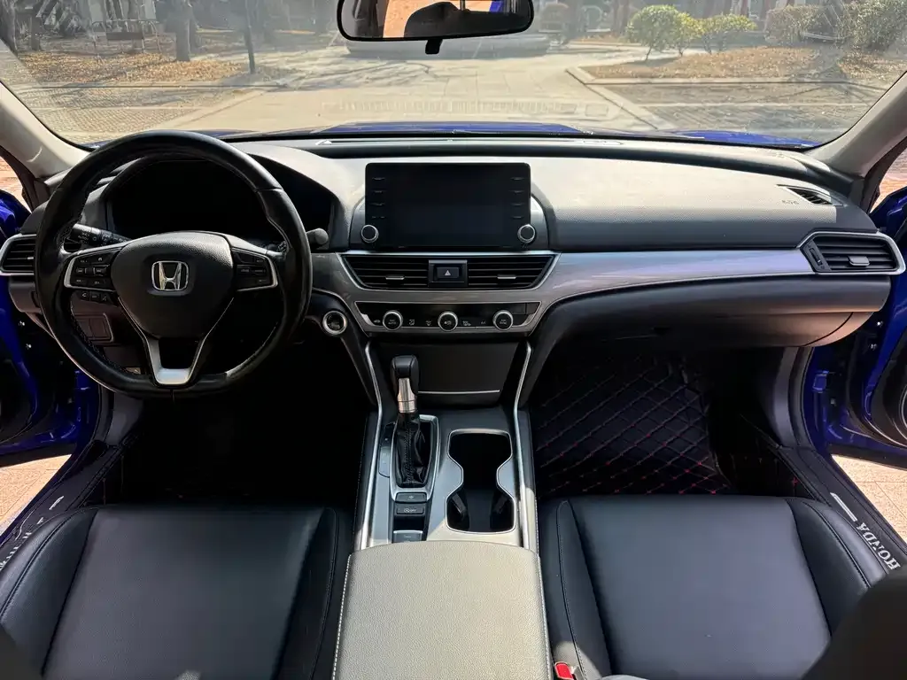 Honda Accord 2021 из CN, фото 2