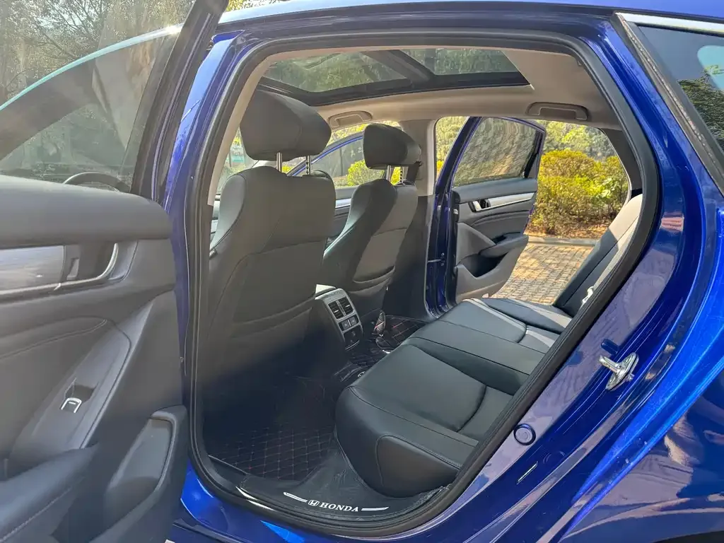 Honda Accord 2021 из CN, фото 6