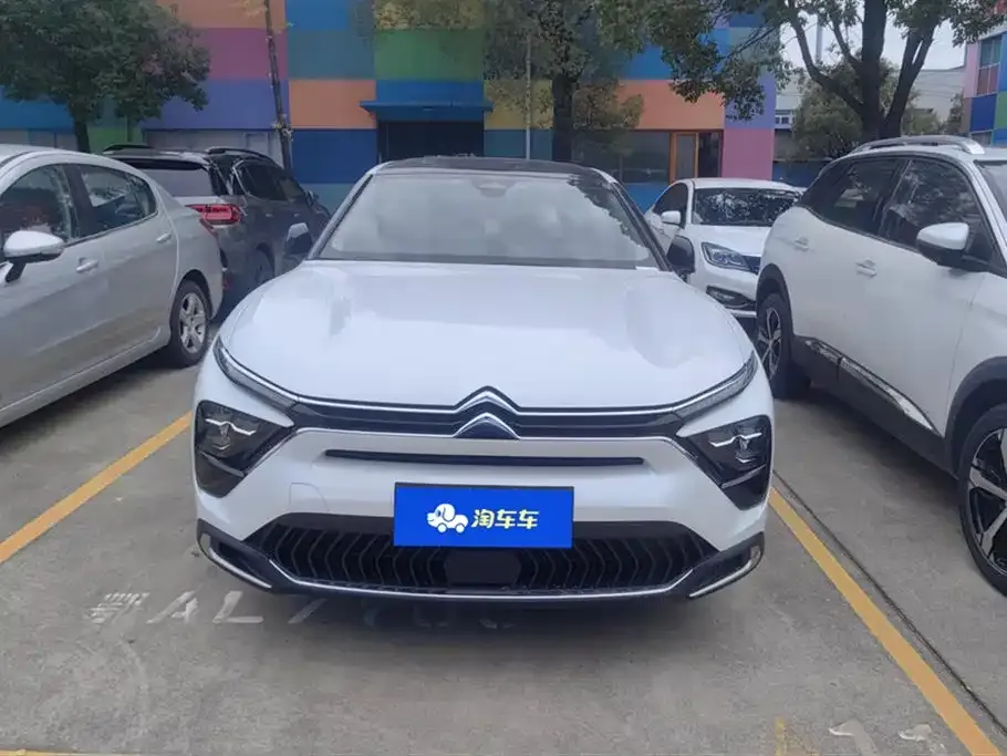 Citroen C5 X 2022 из CN, фото 8