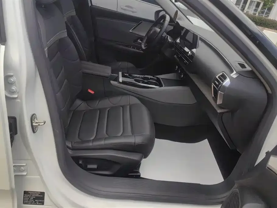 Citroen C5 X 2022 из CN, фото 5